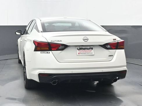 Used 2025 Nissan Altima 2.5 SR AWD/4WD image 4