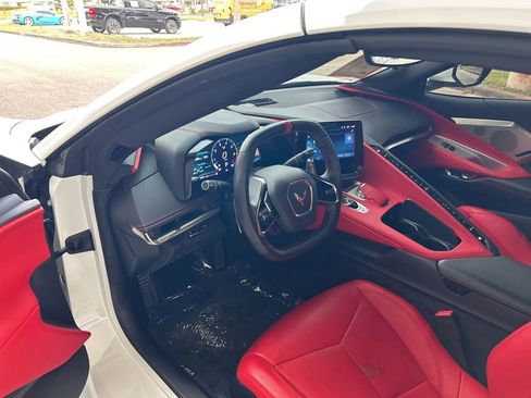 Used 2024 Chevrolet Corvette Stingray Preferred Conv w/ 2LT RWD image 6