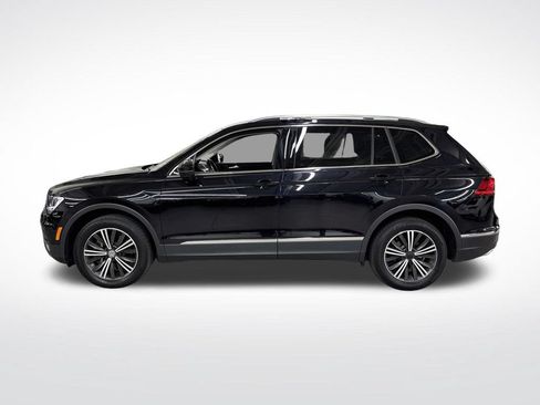 Used 2019 Volkswagen Tiguan SEL FWD image 2
