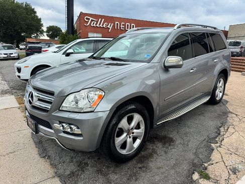 Used 2010 Mercedes-Benz GL 450 4MATIC image 7