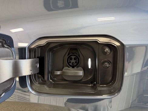 Used 2025 Polestar Polestar 3 AWD/4WD image 29