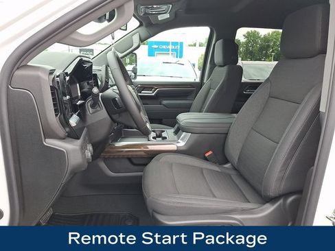 Used 2026 Chevrolet Silverado 2500 LT w/ Z71 Chrome Sport Edition AWD/4WD image 2