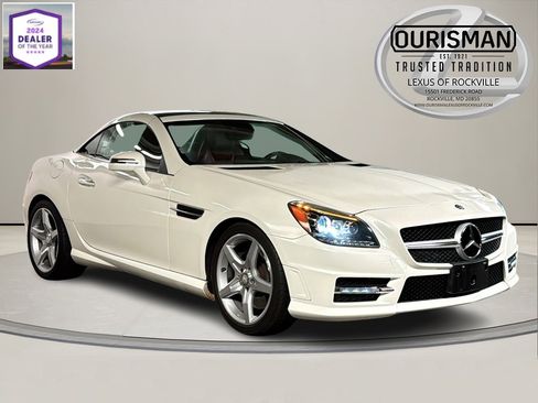 Used 2015 Mercedes-Benz SLK 350 image 1