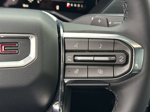 New 2026 GMC Acadia Elevation AWD/4WD image 23