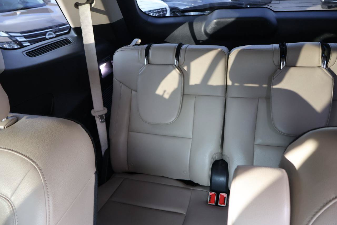 Used 2020 Ford Explorer Limited RWD image 15
