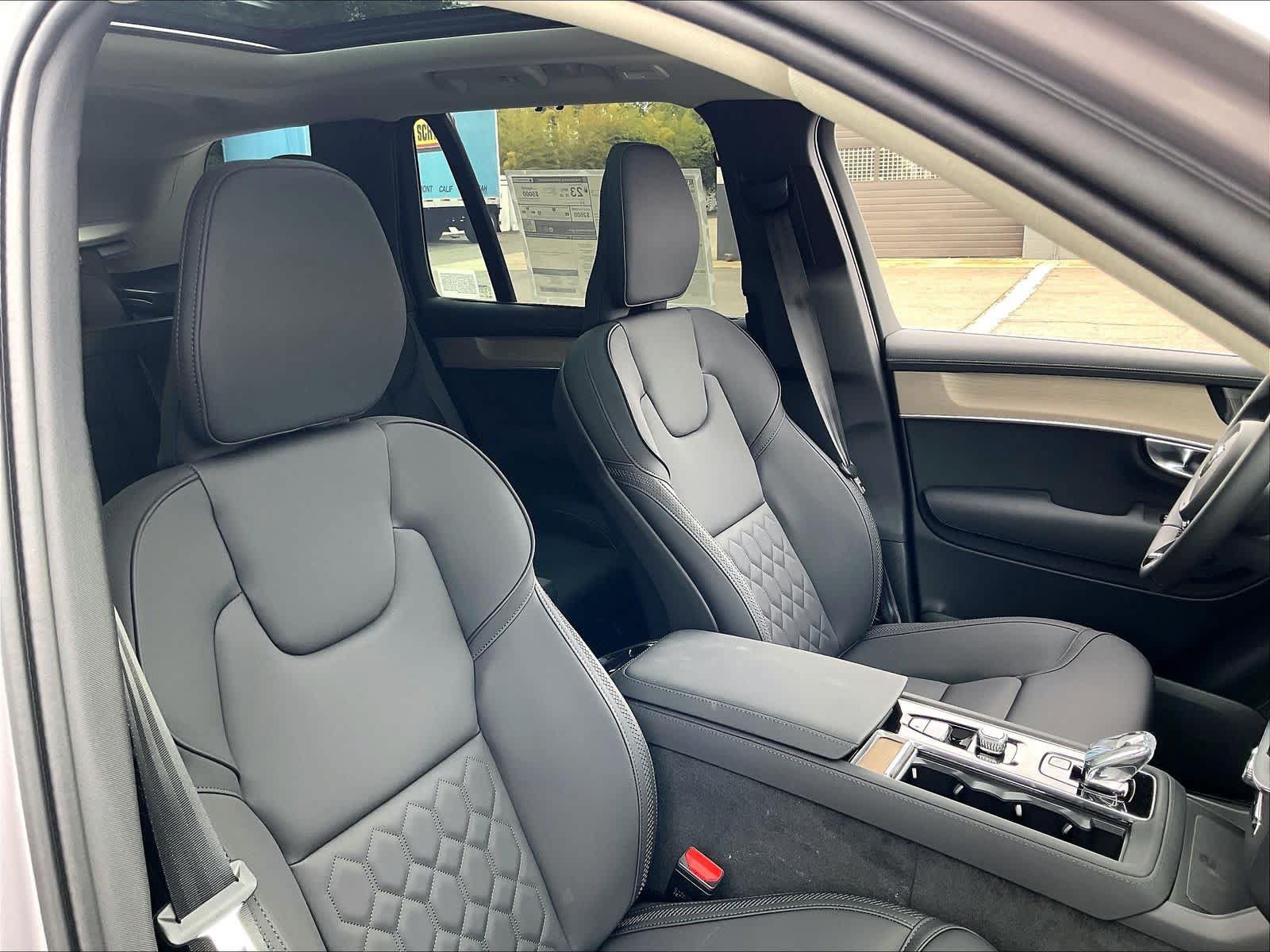 New 2027 Volvo XC90 B6 Plus AWD/4WD image 30