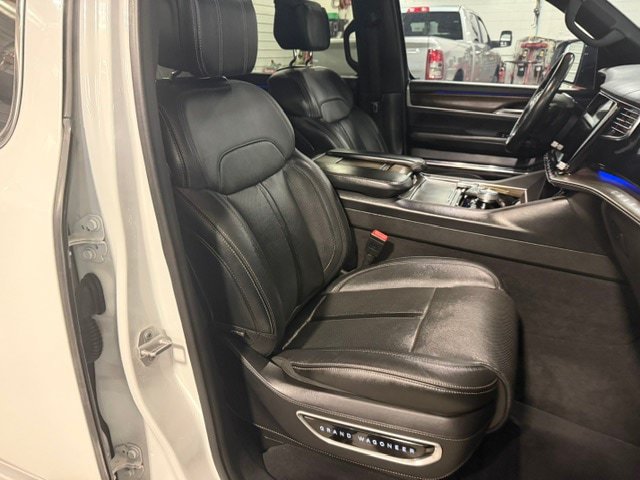 Used 2023 Jeep Grand Wagoneer 4WD image 10