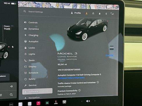 Used 2022 Tesla Model 3 Long Range AWD/4WD image 17