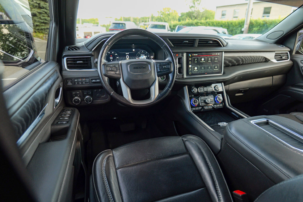 Used 2022 GMC Yukon XL Denali AWD/4WD image 40
