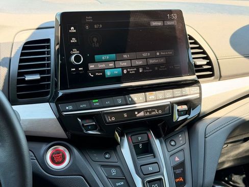 Used 2025 Honda Odyssey EX-L image 30