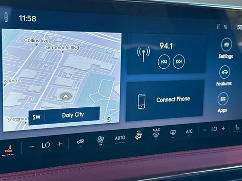 Used 2023 Lincoln Corsair Reserve w/ Jet Appearance Package image 20