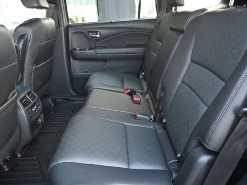Used 2021 Honda Passport Touring image 45