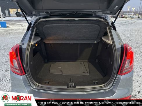 Used 2019 Buick Encore Essence image 28