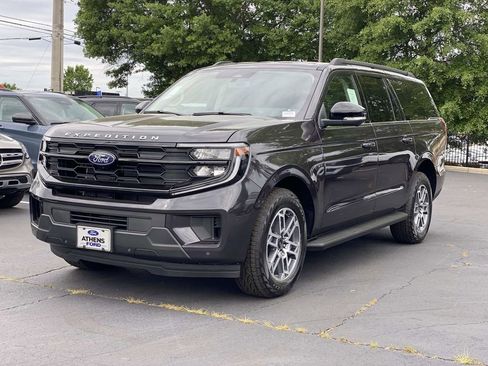 New 2026 Ford Expedition Max Active AWD/4WD image 7