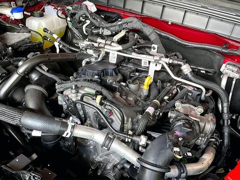 Used 2025 Ford Bronco Big Bend image 32