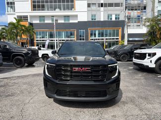 Used 2025 GMC Acadia Elevation w/ Black Edition FWD video 2