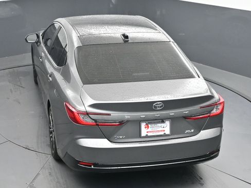 Used 2026 Toyota Camry XLE image 37