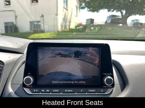 Used 2025 Nissan Rogue SV w/ SV Premium Package FWD image 19