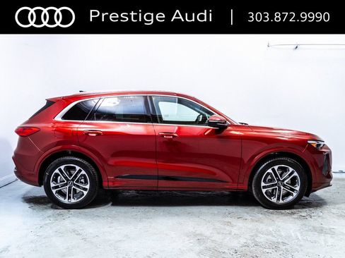 Used 2025 Audi Q5 Prestige AWD/4WD image 9