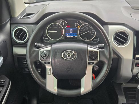 Used 2016 Toyota Tundra SR5 w/ SR5 Upgrade Package RWD image 26