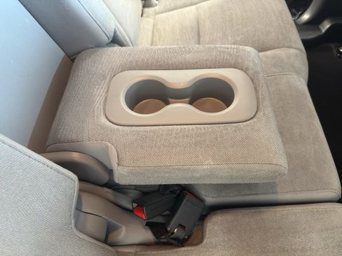 Used 2018 Honda Pilot LX image 26