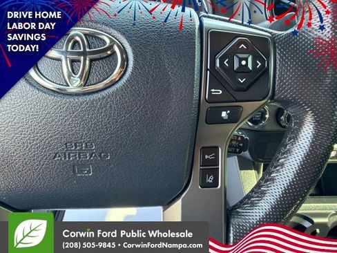 Used 2019 Toyota Tacoma TRD Sport AWD/4WD image 19
