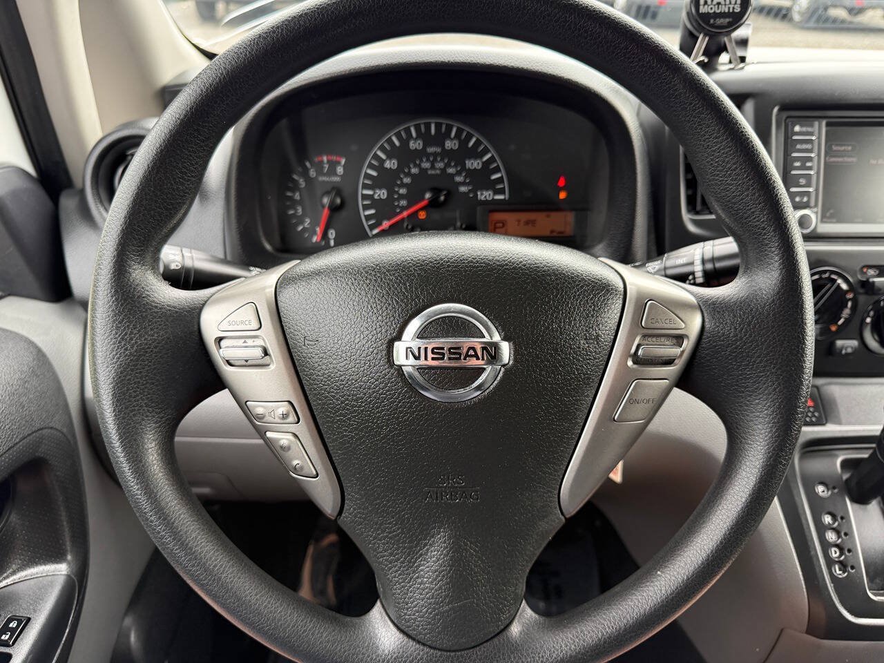 Used 2020 Nissan NV200 SV FWD image 26