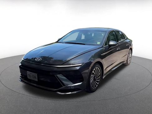 Used 2025 Hyundai Sonata SEL FWD image 7