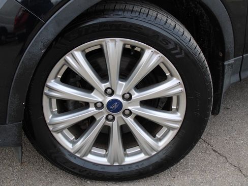 Used 2017 Ford Escape Titanium image 12