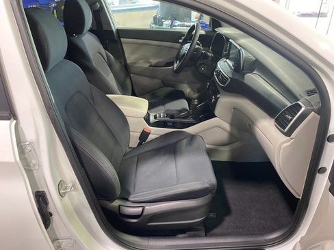 Used 2019 Hyundai Tucson SE AWD/4WD image 14