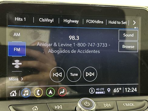 Used 2022 Chevrolet Blazer Premier FWD image 16
