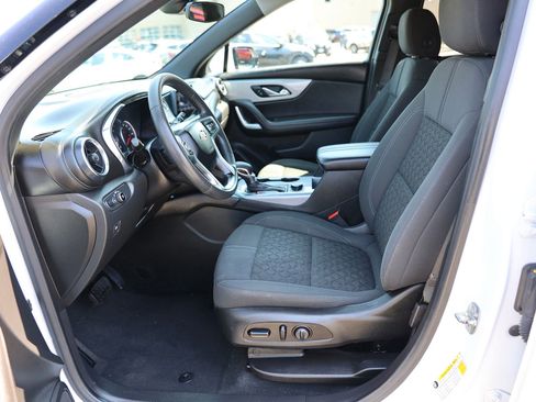 Used 2021 Chevrolet Blazer LT AWD/4WD image 16
