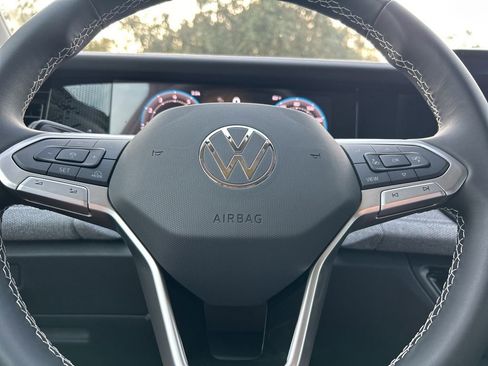 New 2026 Volkswagen Tiguan S FWD image 22