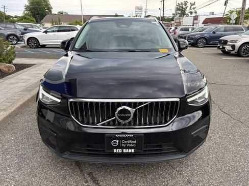 Used 2025 Volvo XC40 B5 Core AWD/4WD image 8