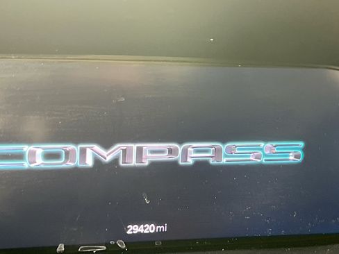 Used 2022 Jeep Compass High Altitude AWD/4WD image 12