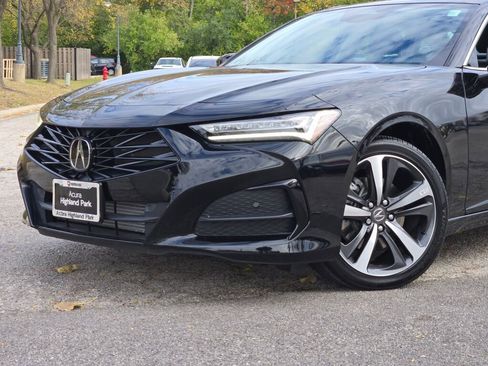 Certified 2025 Acura TLX w/ Technology Package image 2