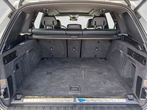 Certified 2025 BMW X5 xDrive50e w/ Premium Package image 6