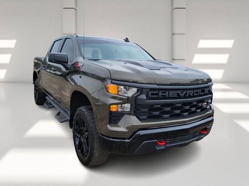 Used 2023 Chevrolet Silverado 1500 Custom Trail Boss image 3