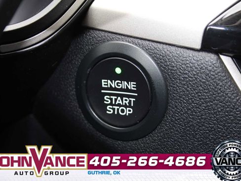 Used 2020 Ford Escape SE FWD image 39