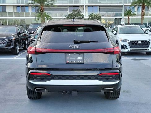 Certified 2025 Audi Q5 Premium Plus w/ Premium Plus AWD/4WD image 5