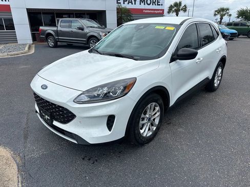 Used 2022 Ford Escape SE w/ Convenience Package image 2