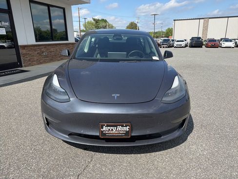 Used 2022 Tesla Model 3 Performance AWD/4WD image 9