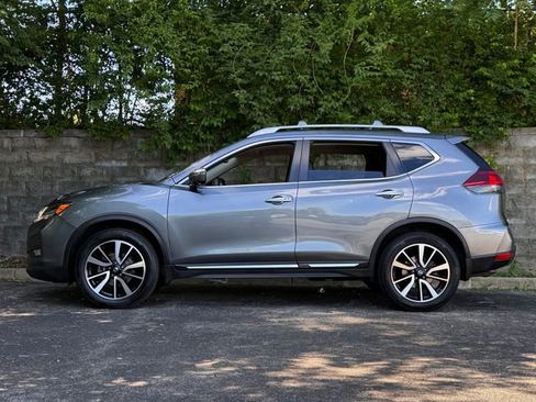 Used 2018 Nissan Rogue SL w/ Premium Package AWD/4WD image 7