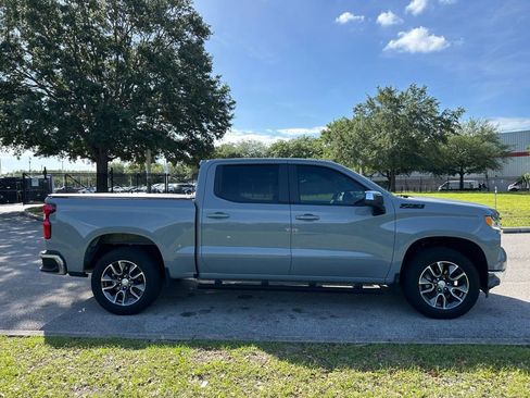 Used 2024 Chevrolet Silverado 1500 LT w/ Z71 Off-Road Package image 6