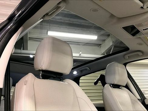 Certified 2025 Land Rover Discovery Sport S AWD/4WD image 30