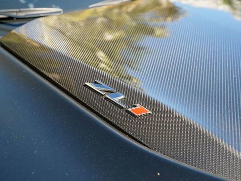 Used 2019 Chevrolet Camaro ZL1 image 41