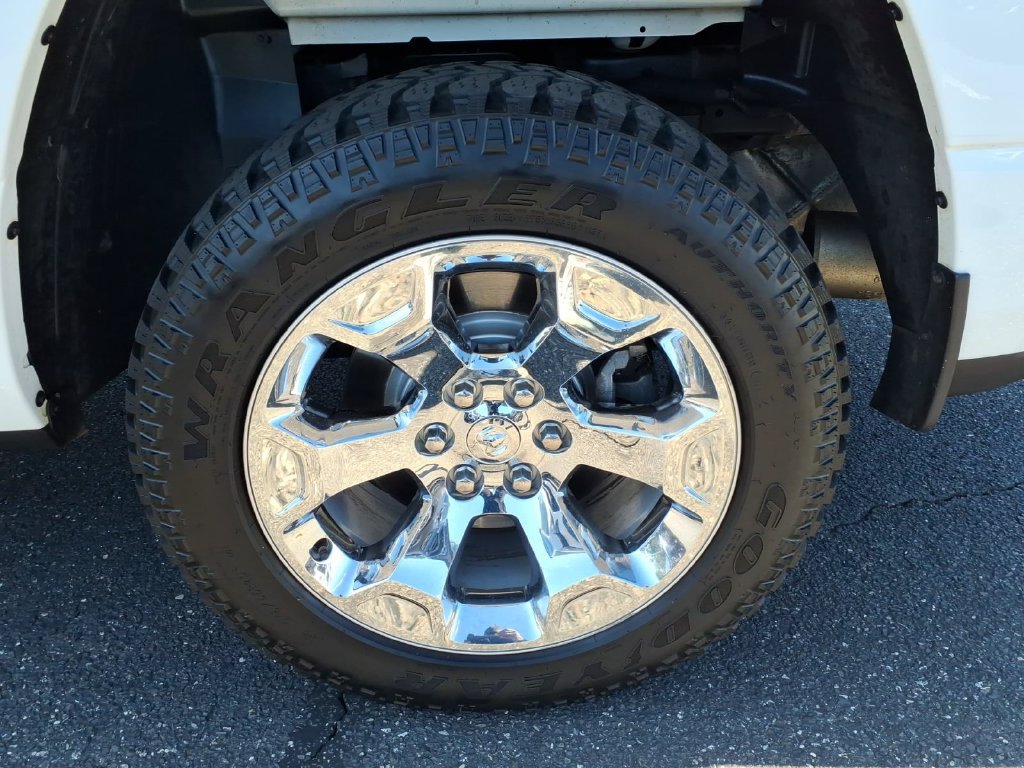 Used 2020 RAM 1500 Big Horn AWD/4WD image 16