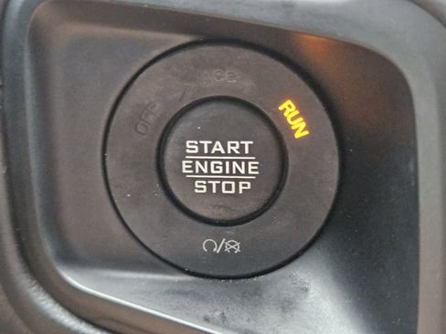 Used 2024 Jeep Wrangler Unlimited Rubicon w/ Capability Package AWD/4WD image 26