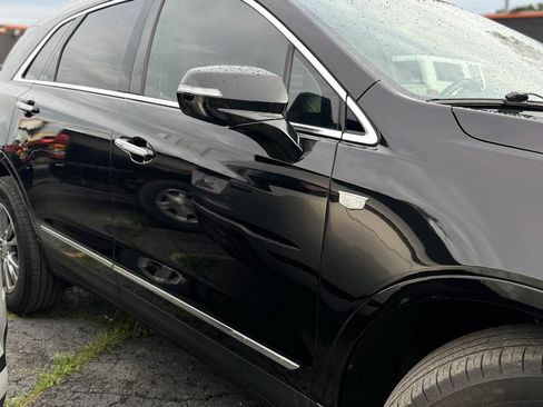 Used 2021 Cadillac XT5 Premium Luxury FWD image 3