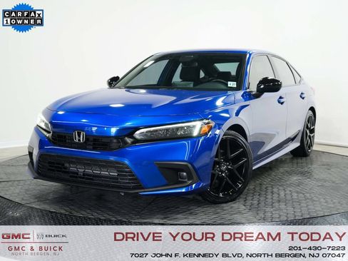 Used 2022 Honda Civic Sport image 1